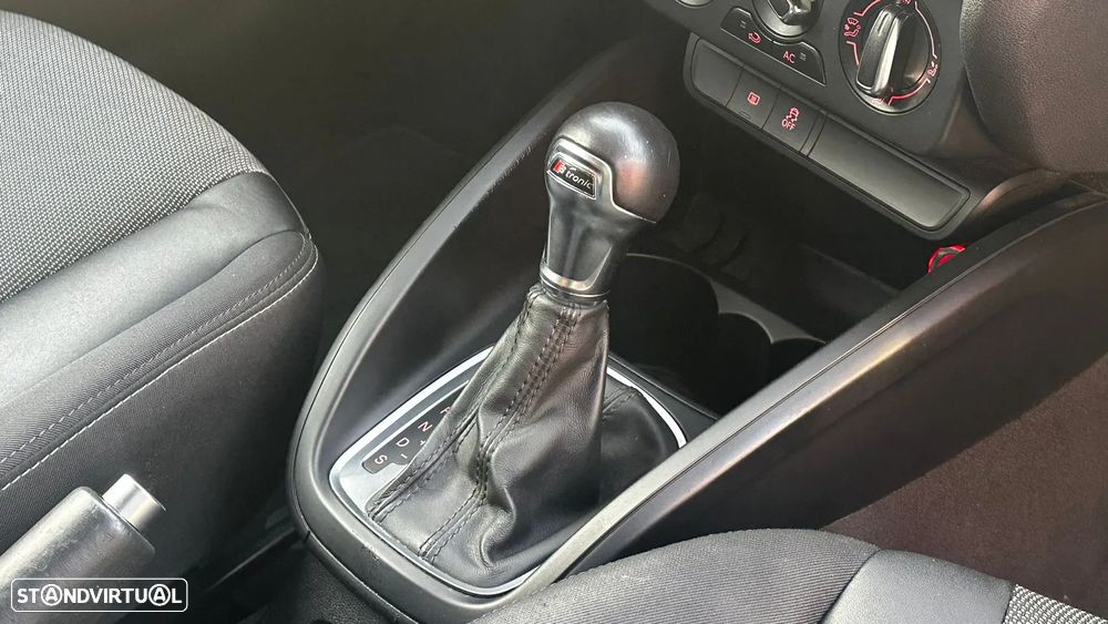 Audi A1 1.6 TDI S tronic Ambition - 13