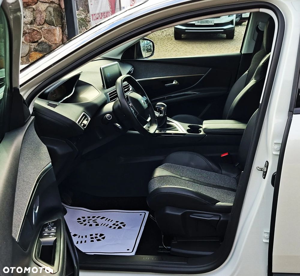 Peugeot 3008 BlueHDi 130 Stop & Start Allure - 18