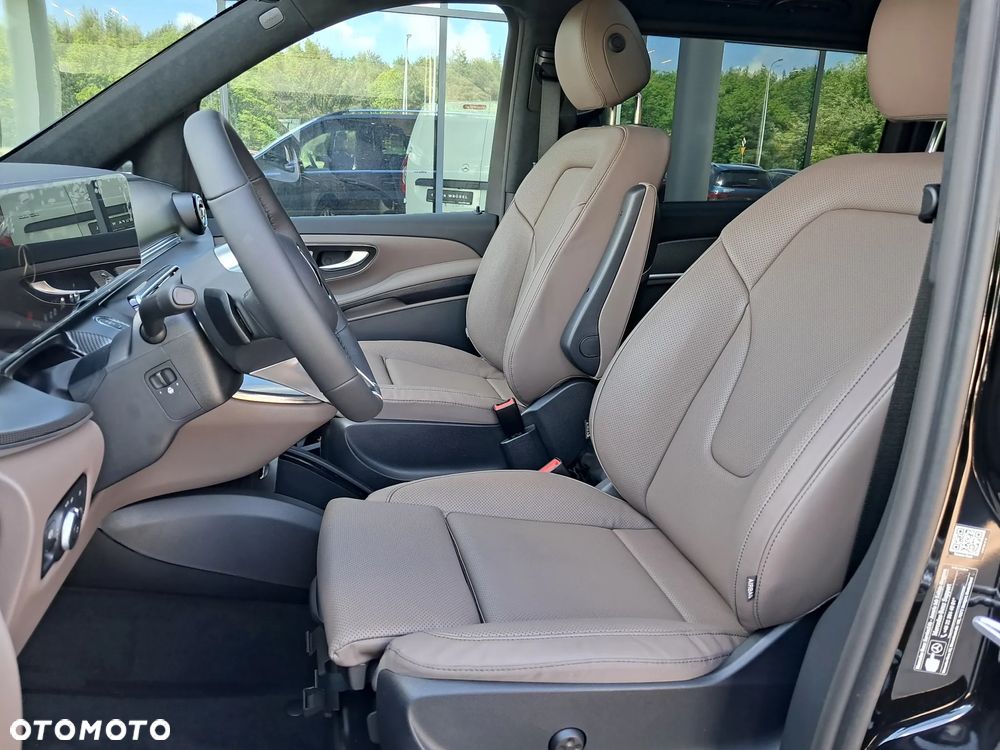 Mercedes-Benz Klasa V 300 d 4-Matic 9G-Tronic Exclusive (d³ugi) - 36