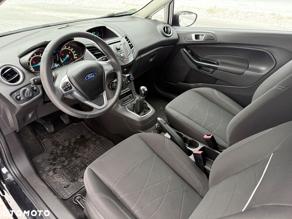 Ford Fiesta 1.0 Champions Edition - 10