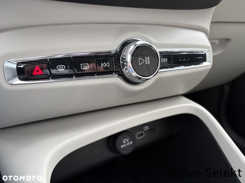 Volvo XC 40 - 16