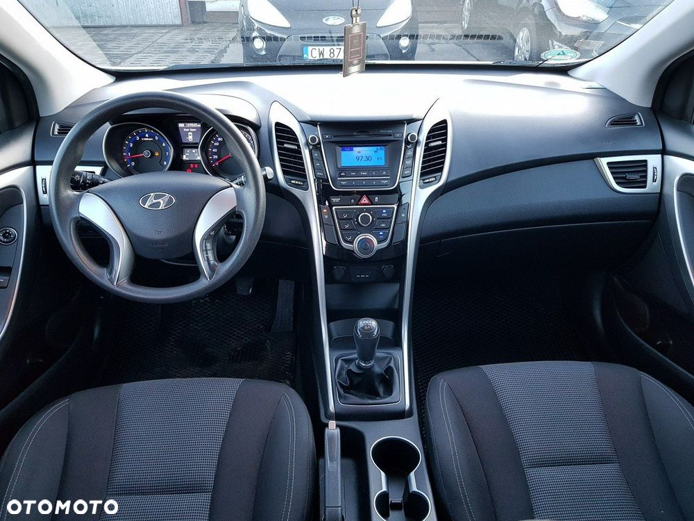 Hyundai i30 - 12