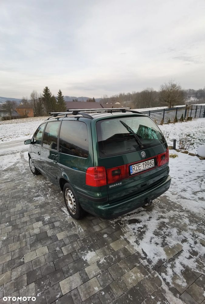Volkswagen Sharan 1.9 TDI Trendline - 4