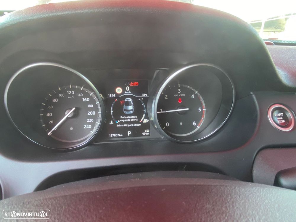 Land Rover Discovery Sport 2.0 TD4 HSE Auto - 11