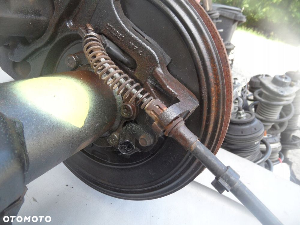 MOST TYŁ TYLNY JEEP CHEROKEE KJ LIBERTY 3.7 3.73 TARCZE - 3