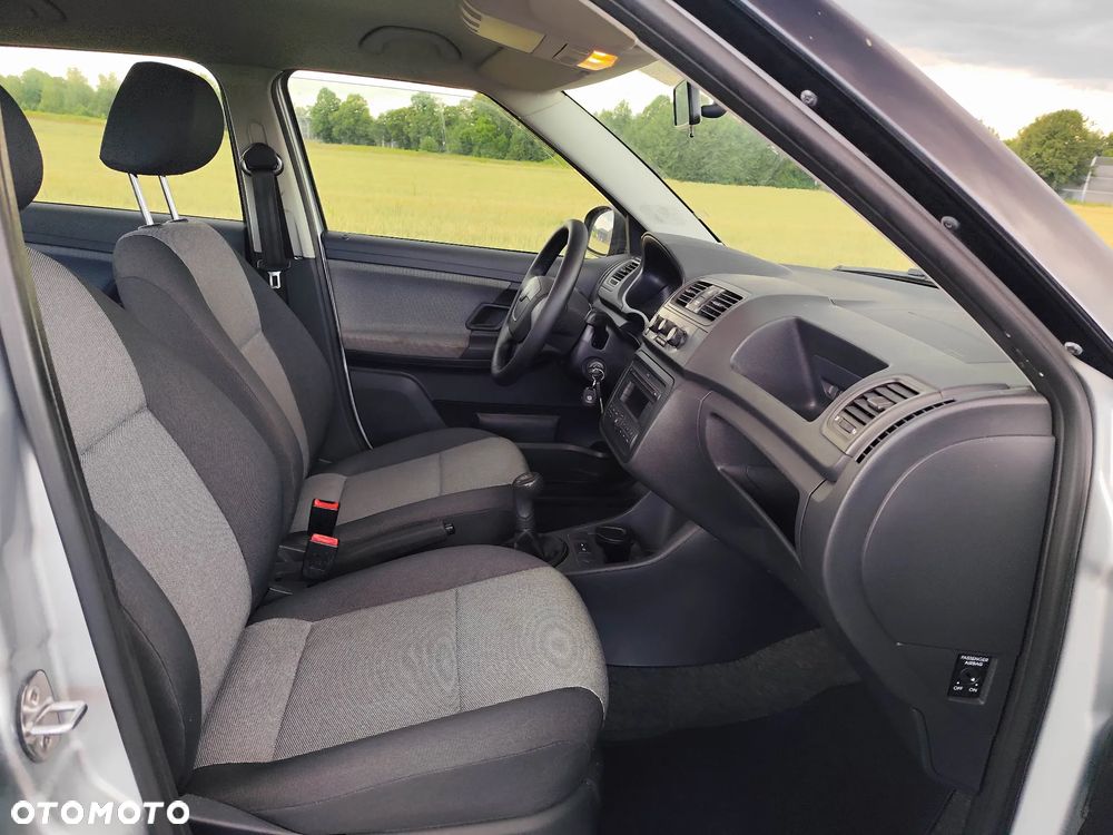 Skoda Fabia 1.4 16V Ambiente - 13