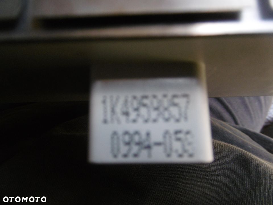 Przełącznik panel szyb lewy przód SEAT ALTEA K4959857 EUROPA - 3