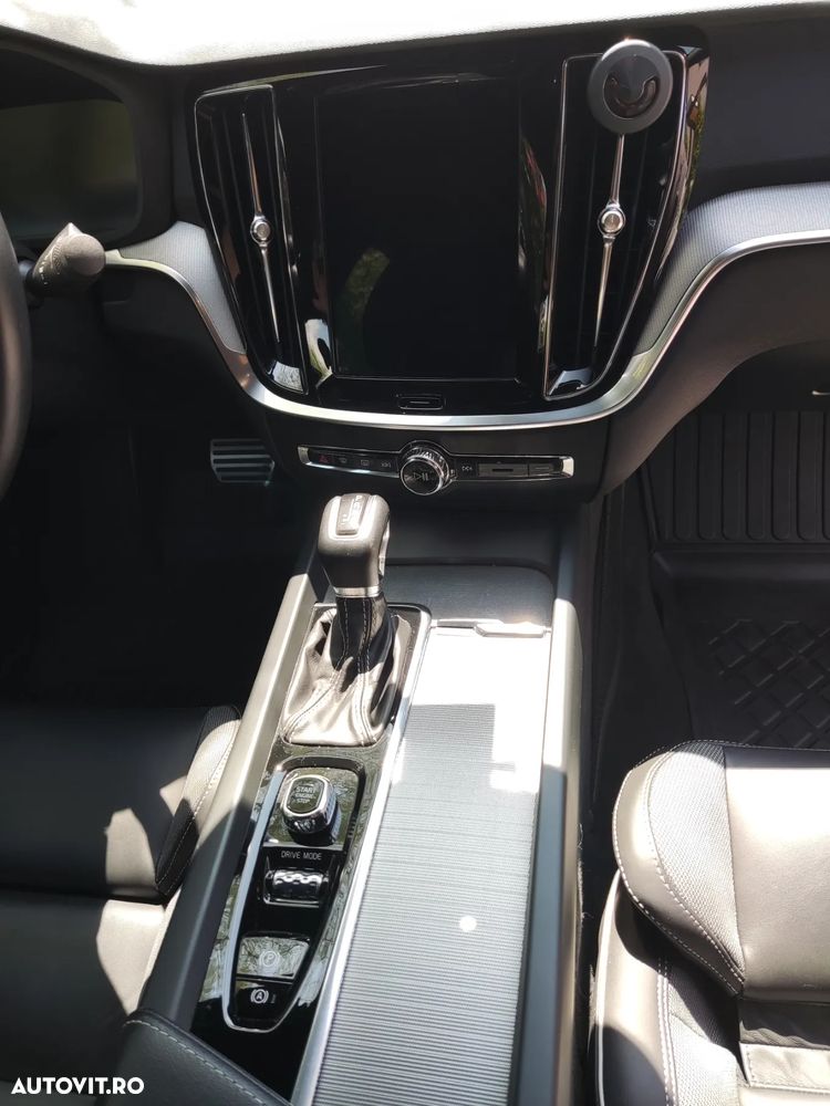 Volvo S60 T4 Geartronic RDesign - 22