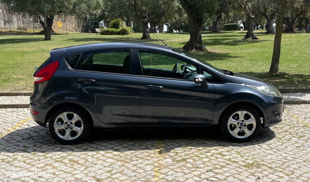 Ford Fiesta 1.25 Trend - 2