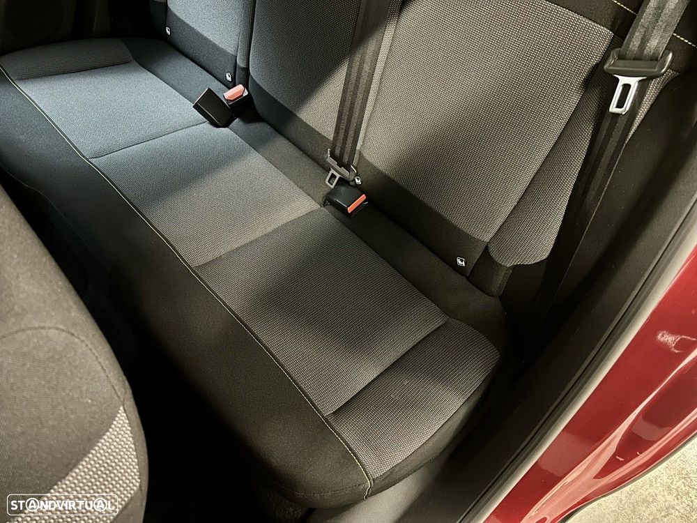 Citroën C3 1.2 PureTech Shine - 48