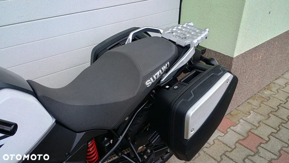 Suzuki DL - 11