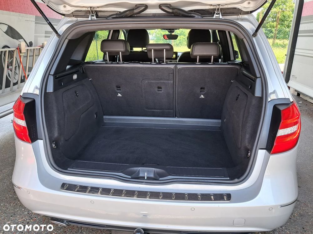 Mercedes-Benz Klasa B 200 (BlueEFFICIENCY) - 33