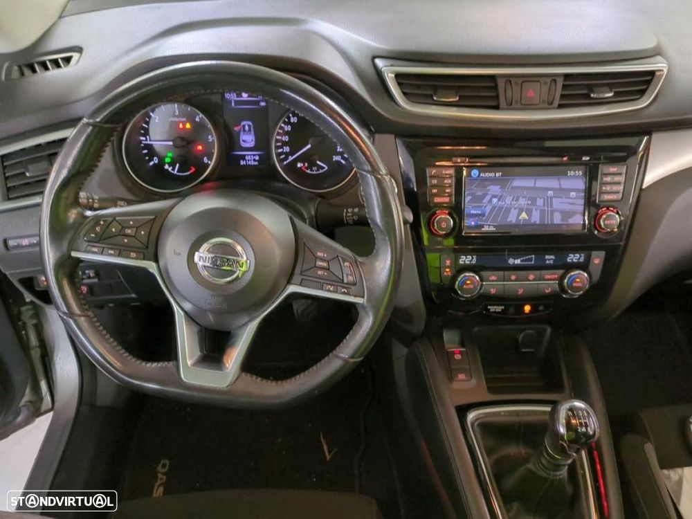 Nissan Qashqai 1.5 dCi N-Connecta - 4
