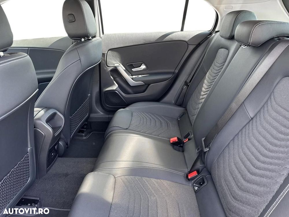 Mercedes-Benz A 180 - 10