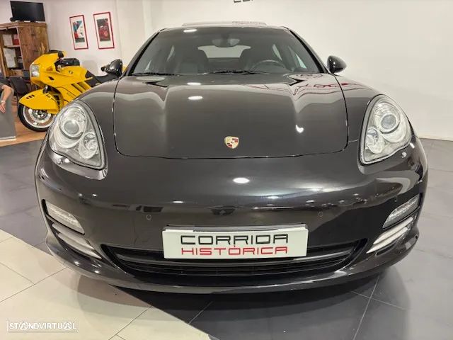 Porsche Panamera 4 Platinum Edition PDK - 3