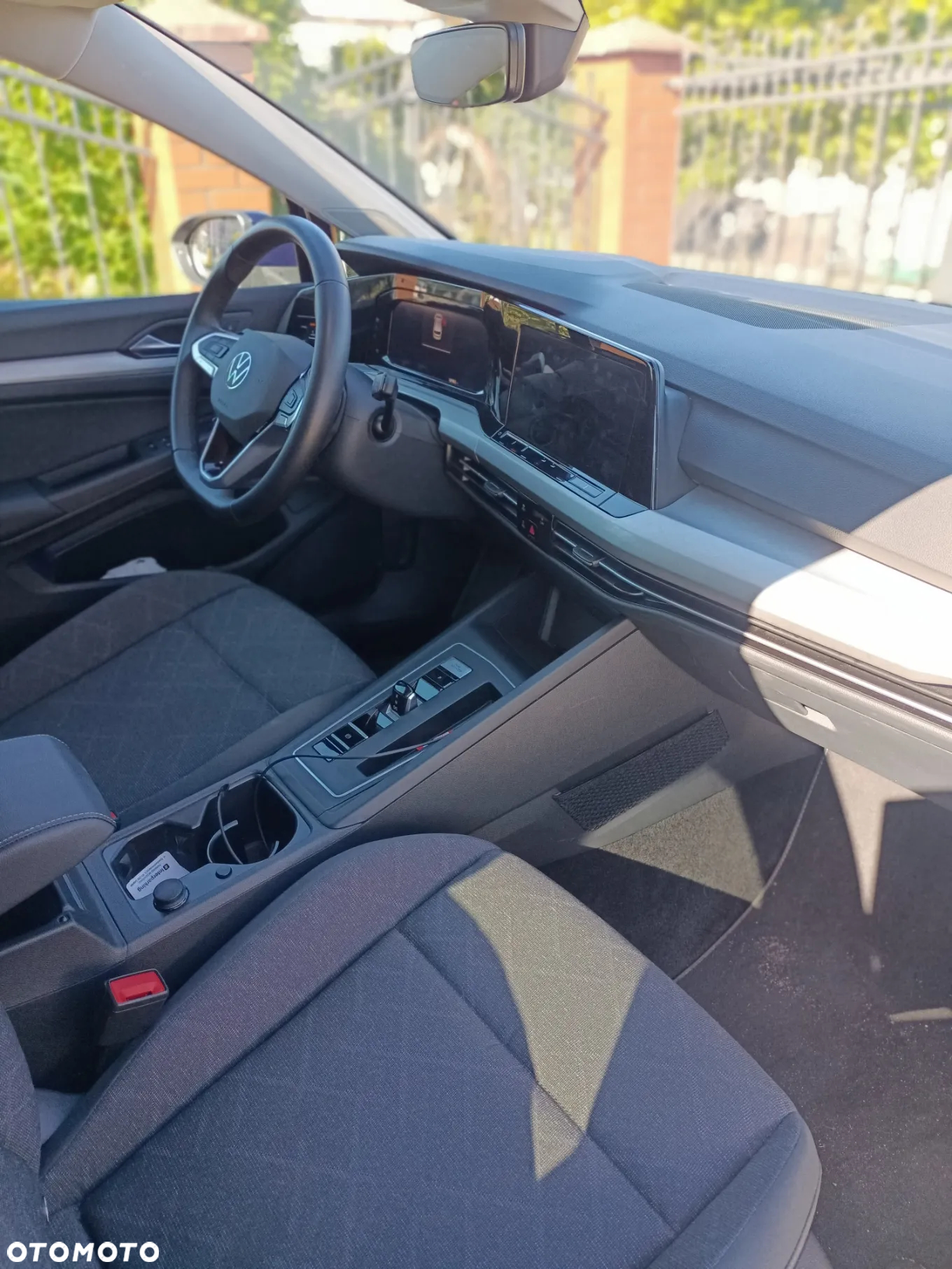 Volkswagen Golf 1.5 eTSI OPF DSG Style - 9
