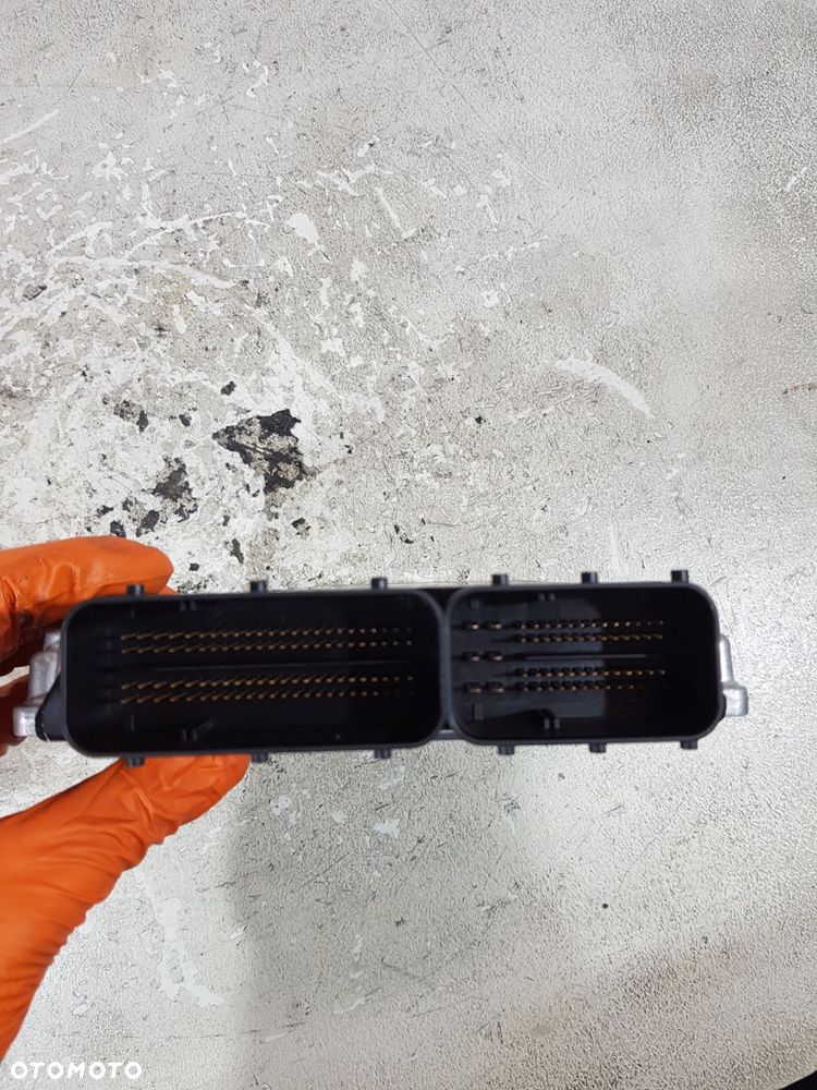 zestaw startowy komputer silnika 7810950 bmw e60 e61 lci eur 3.0d m57 - 9