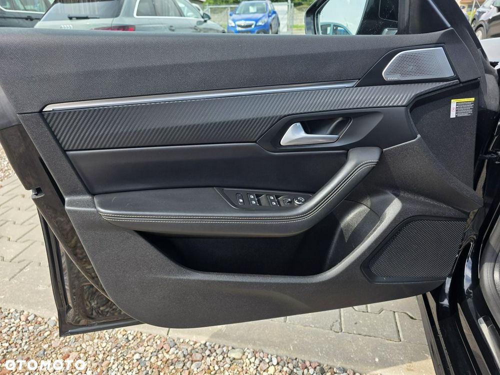 Peugeot 508 2.0 BlueHDi GT S&S - 13