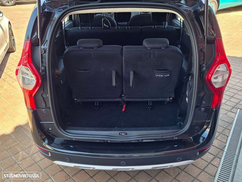 Dacia Lodgy 1.2 TCe Confort 7L - 36