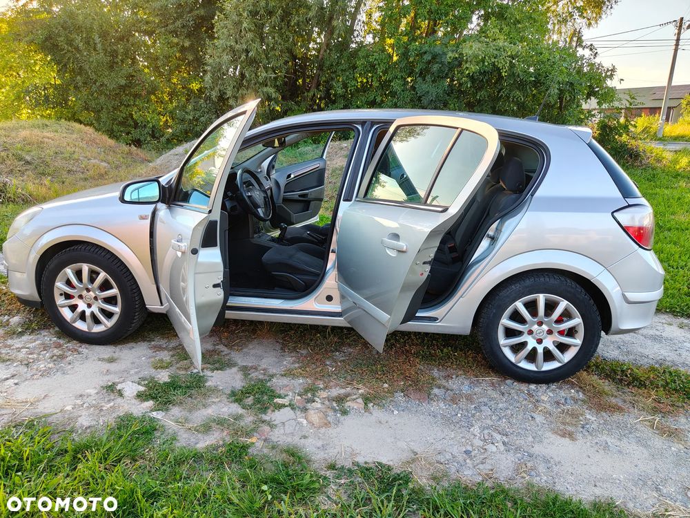 Opel Astra 1.6 Elegance - 28