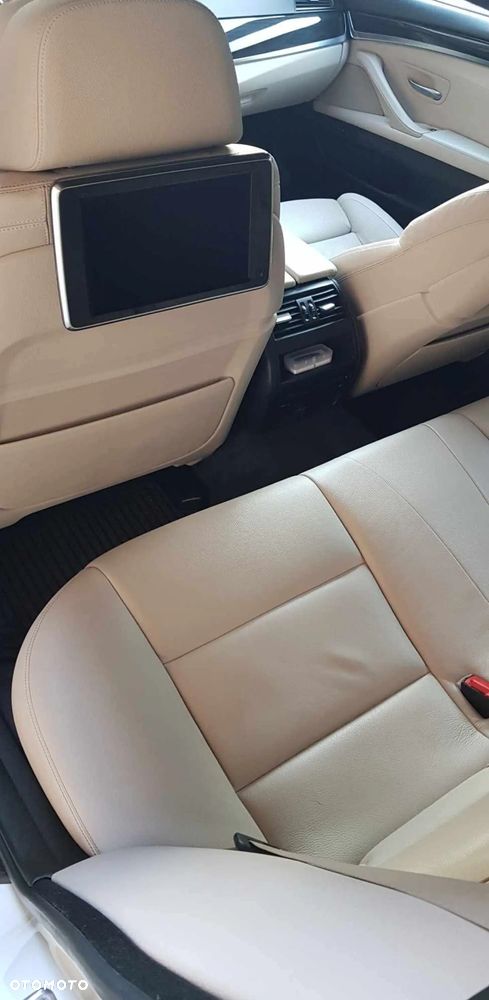 BMW Seria 5 530d xDrive - 3