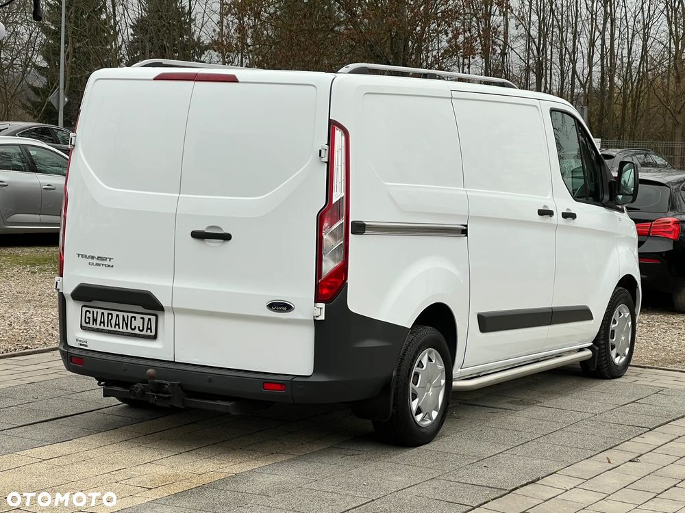 Ford TRANSIT CUSTOM - 9