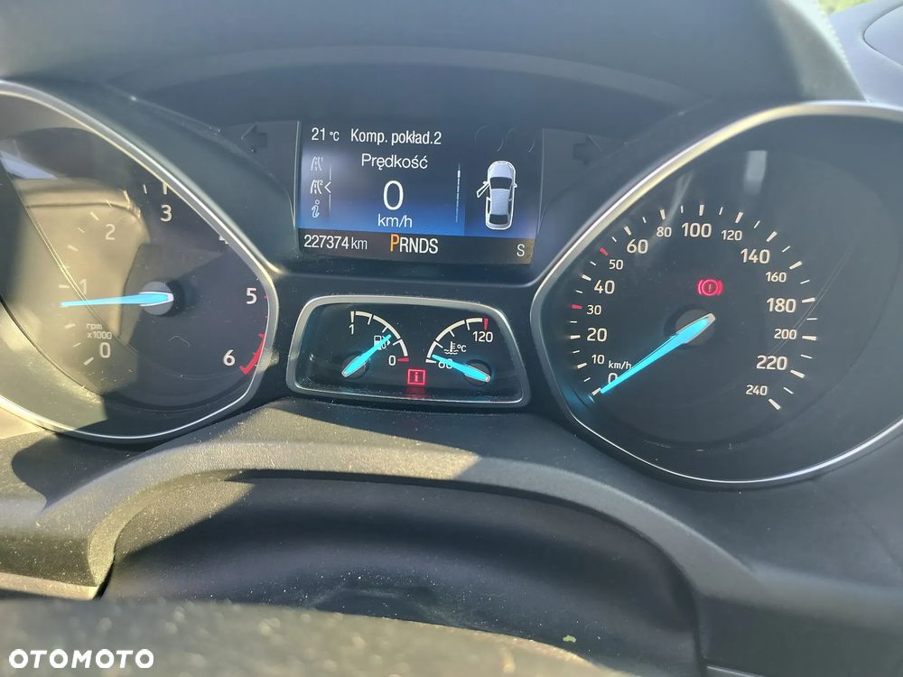 Ford Kuga 2.0 TDCi 4x4 Vignale - 7