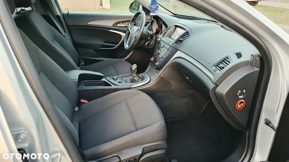 Opel Insignia 1.8 Elegance - 4