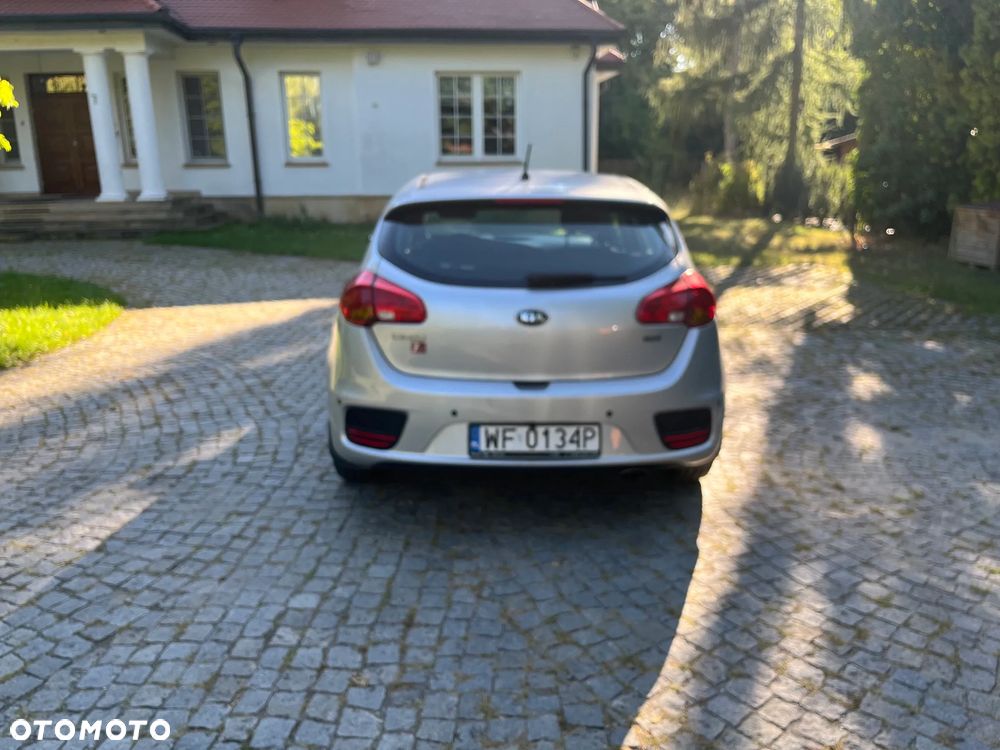 Kia Ceed 1.6 CRDi L DCT - 2