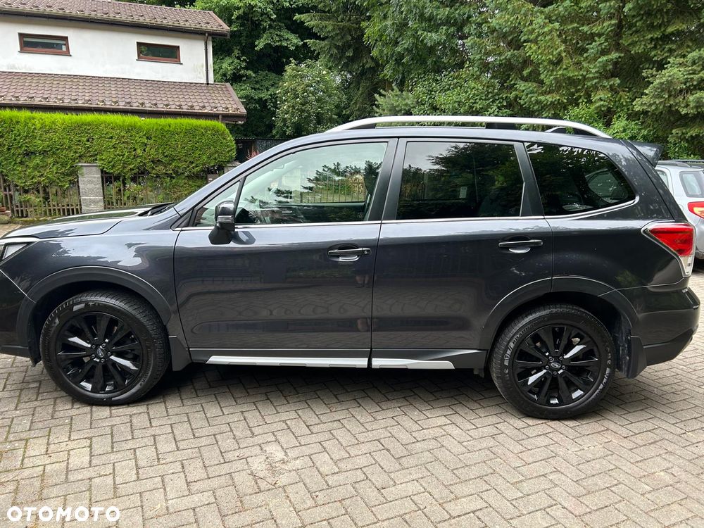 Subaru Forester 2.0 XT Platinum Lineartronic - 2