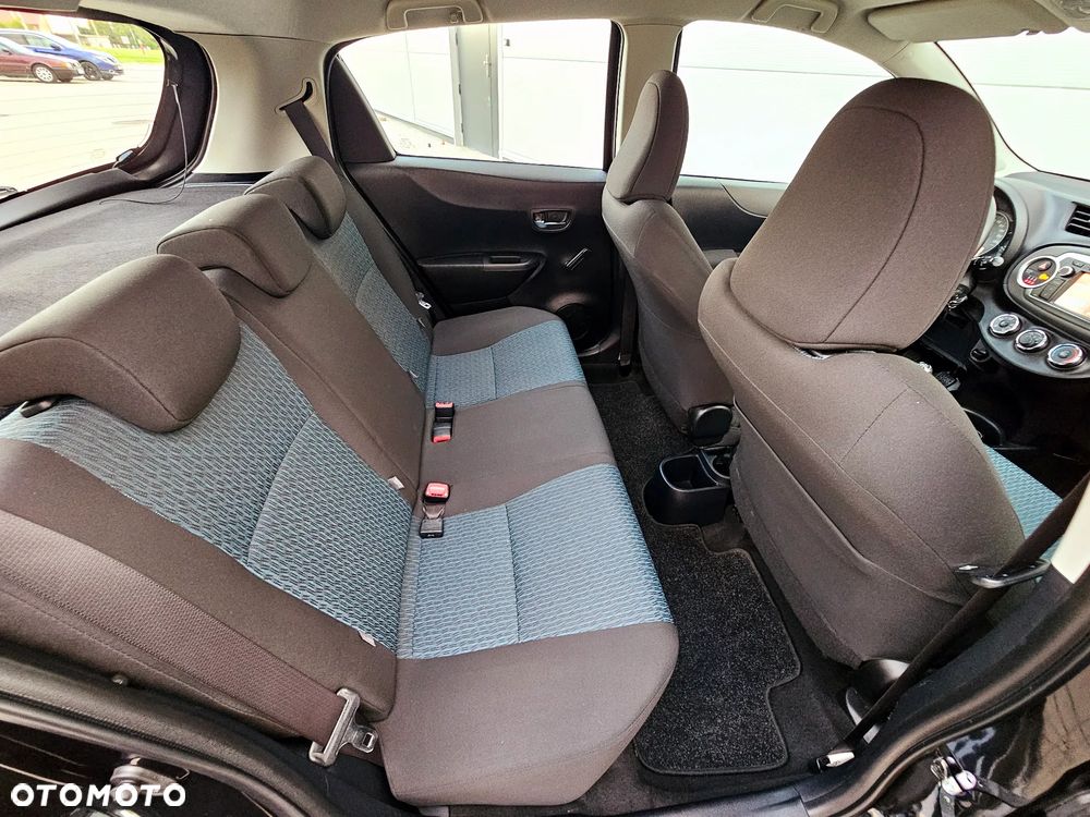 Toyota Yaris 1.33 VVT-i Executive - 24