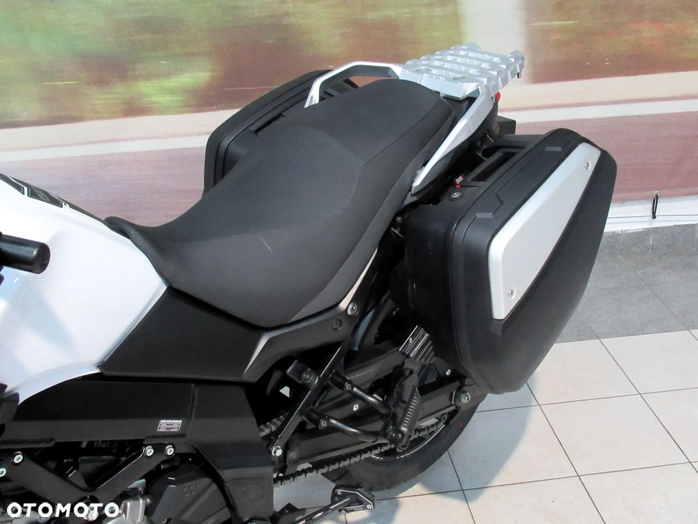 Suzuki V-STROM - 21