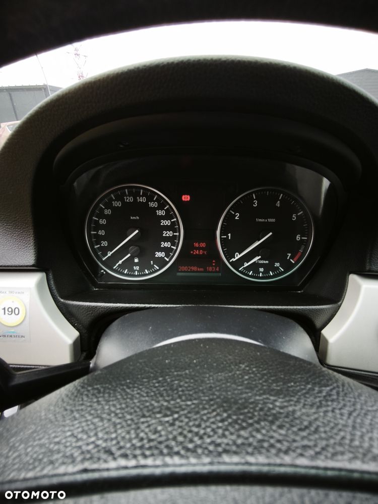 BMW Seria 3 - 8