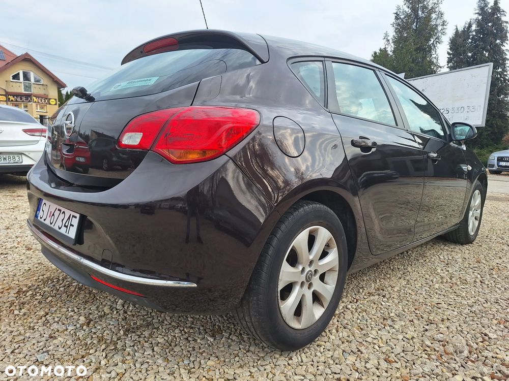 Opel Astra 1.6 Enjoy - 10