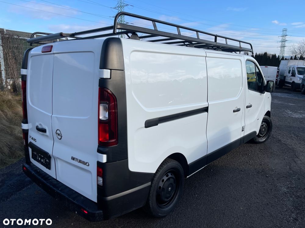 Opel Vivaro - 16
