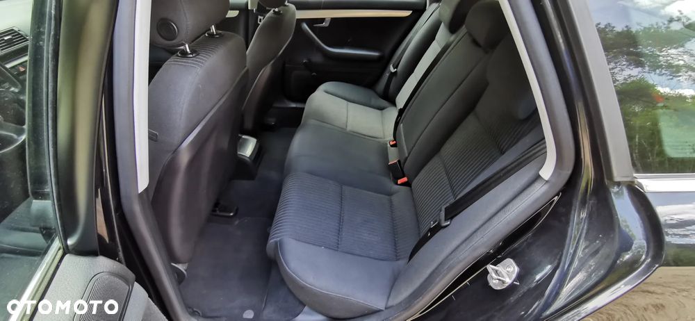 Audi A4 Avant 2.0 TDI Multitronic - 7