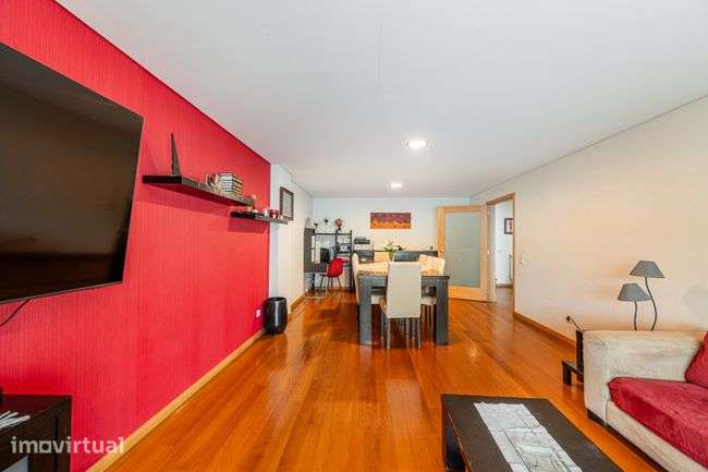 Apartamento T3 de Excelência no Vale de Lamaçães - Grande imagem: 5/22