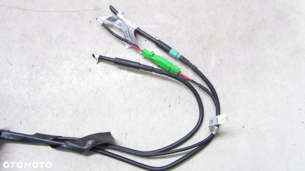 VOLVO XC60 ZAGŁÓWEK MONITOR 08-13 - 2