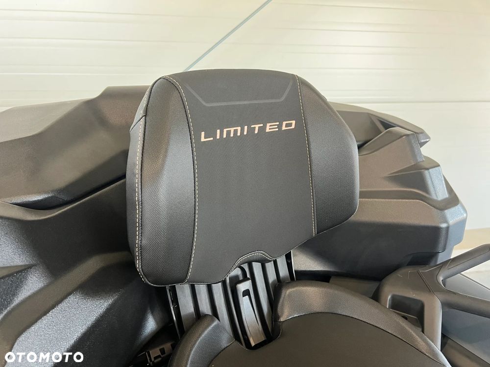 Can-Am Outlander - 6