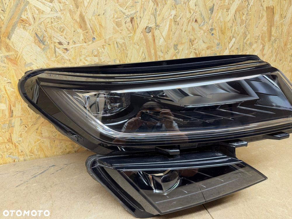 LAMPA PRZÓD PRAWA PRZEDNIA PRAWA SKODA KODIAQ 566 566941016F - 17