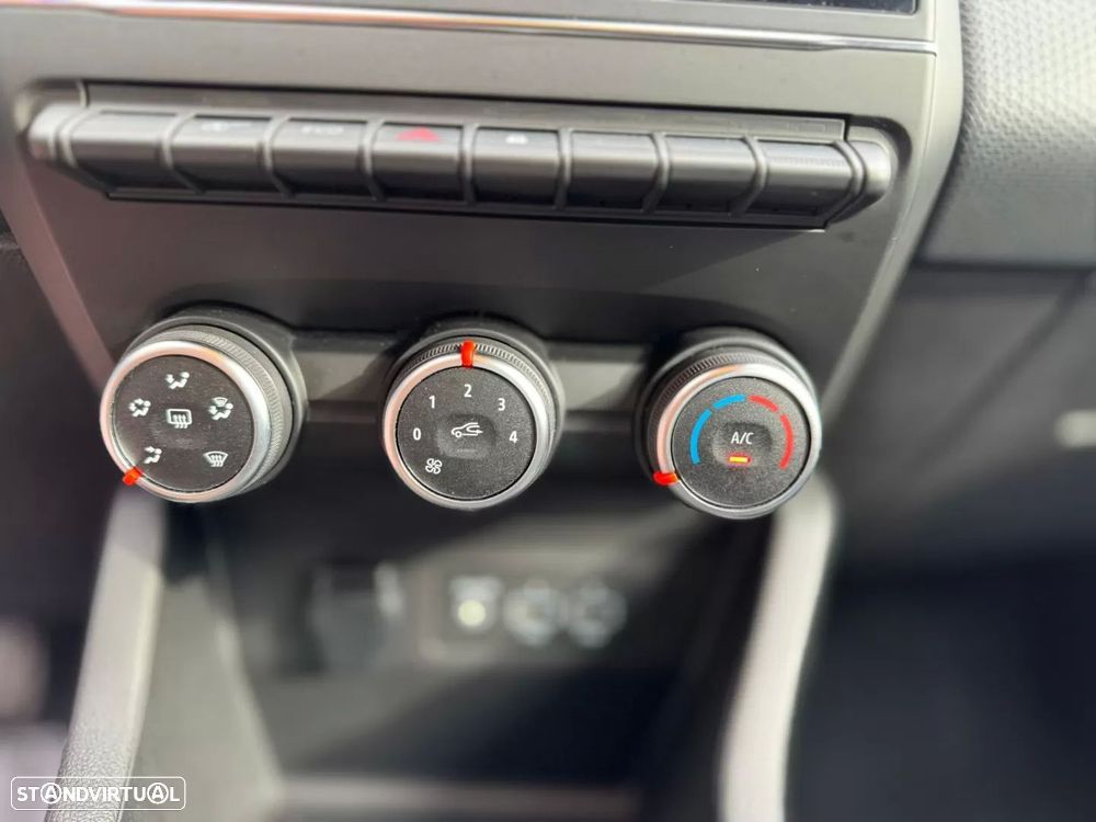 Renault Clio 1.5 Blue dCi Intens - 10