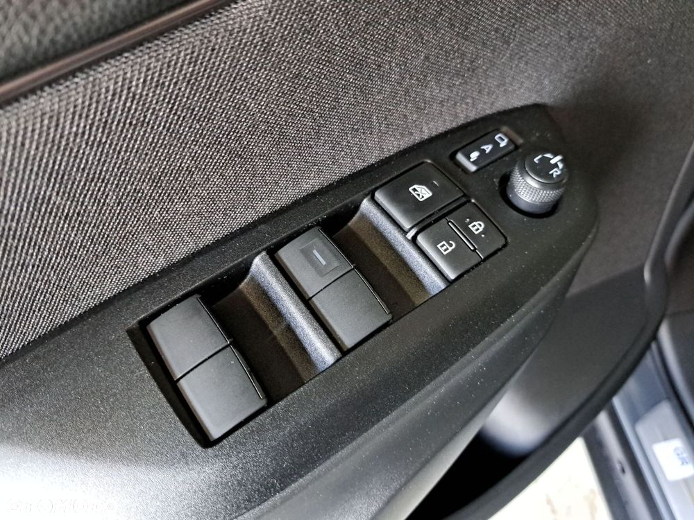 Toyota Yaris Cross Hybrid 1.5 GR Sport - 36