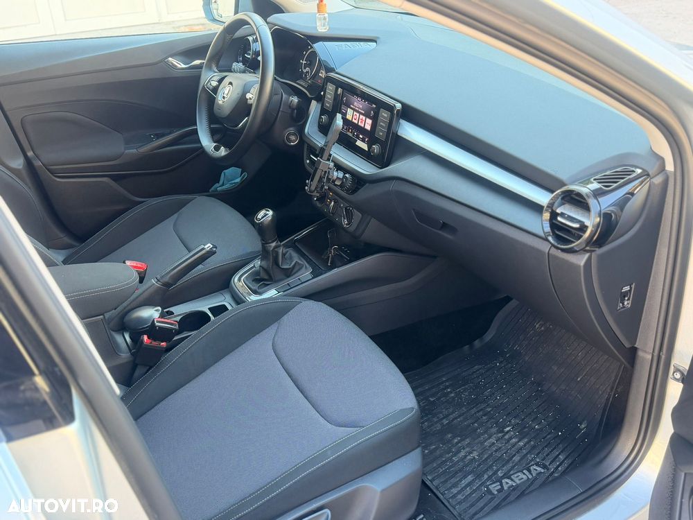 Skoda Fabia 1.0 TSI 110 CP Ambition - 10
