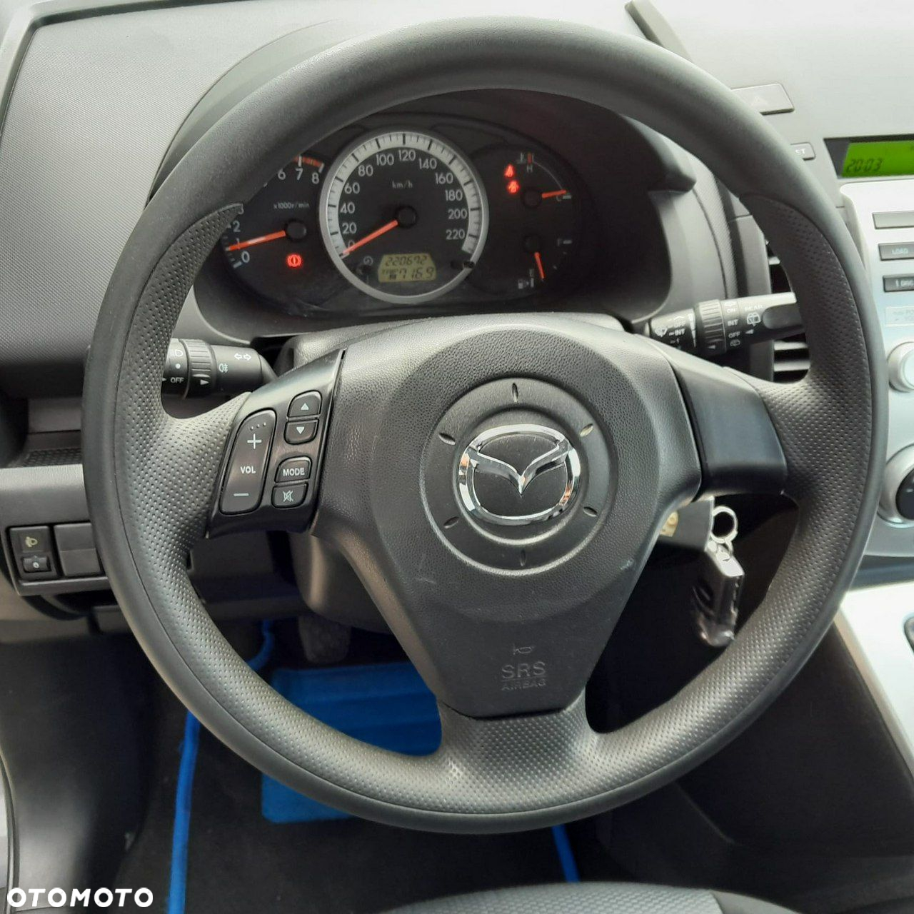 Mazda 5 - 11