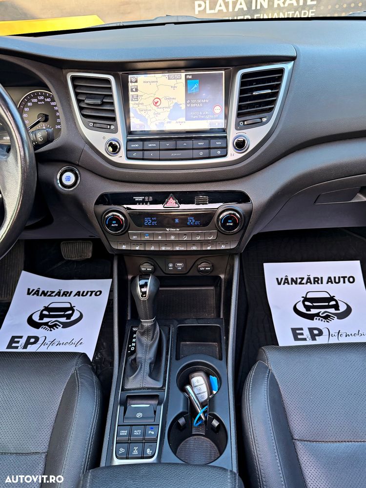 Hyundai Tucson 2.0 CRDI 4WD 6AT Style - 27