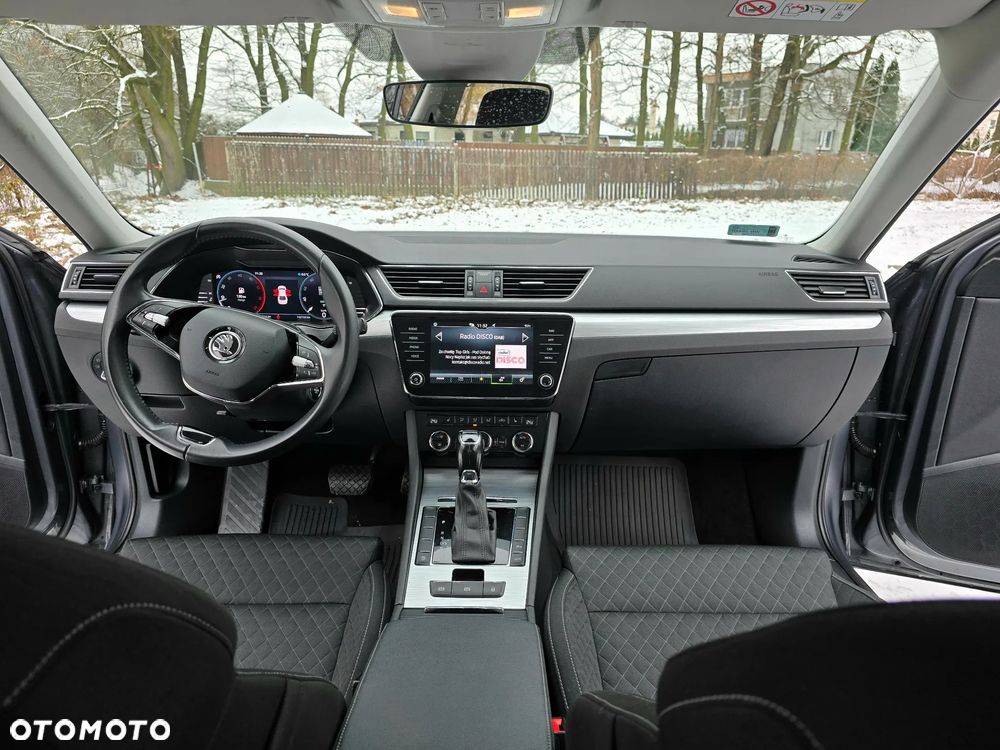 Skoda Superb 2.0 TDI SCR Style DSG - 18