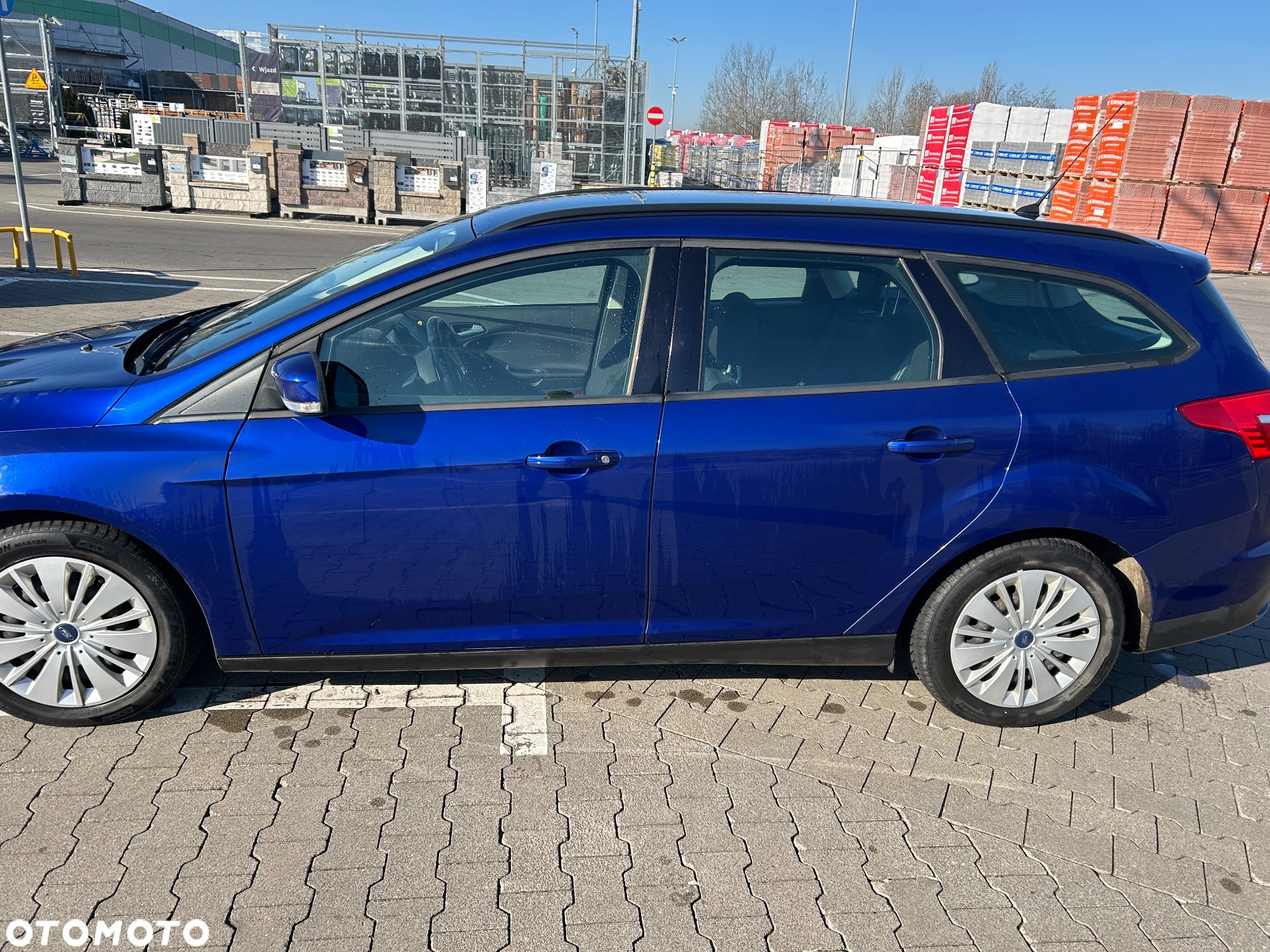 Ford Focus 1.0 EcoBoost 99g Edition Start - 4