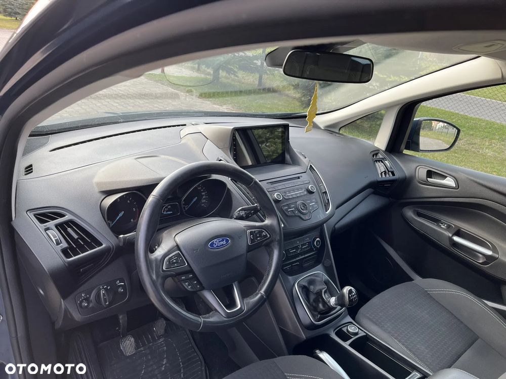 Ford C-MAX - 16