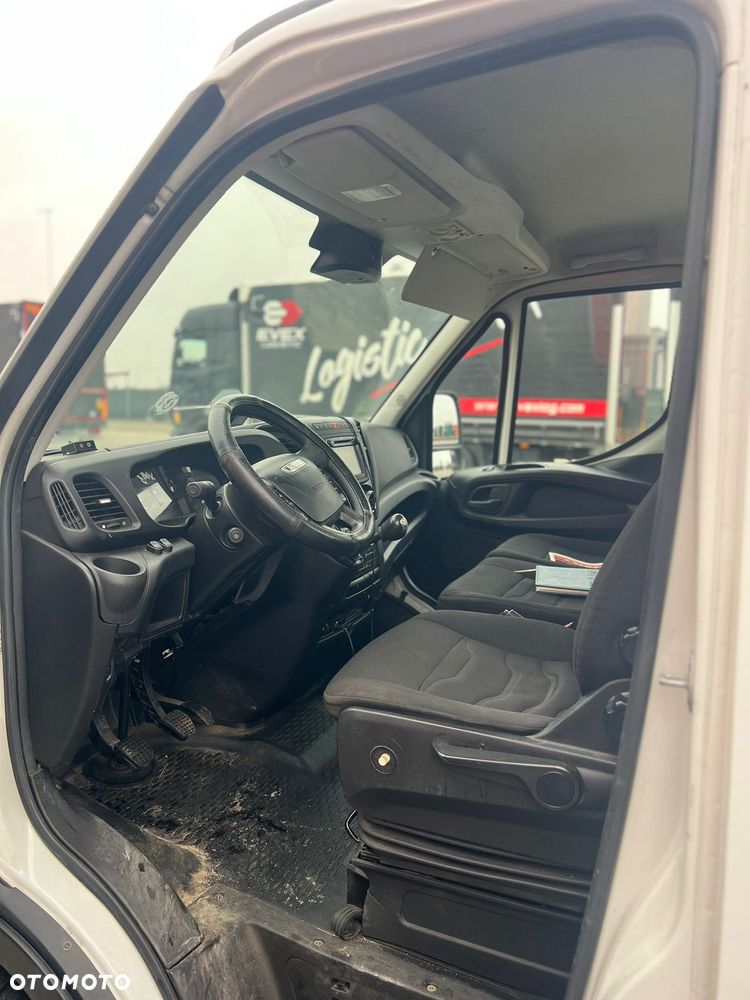 Iveco 35S17 - 10