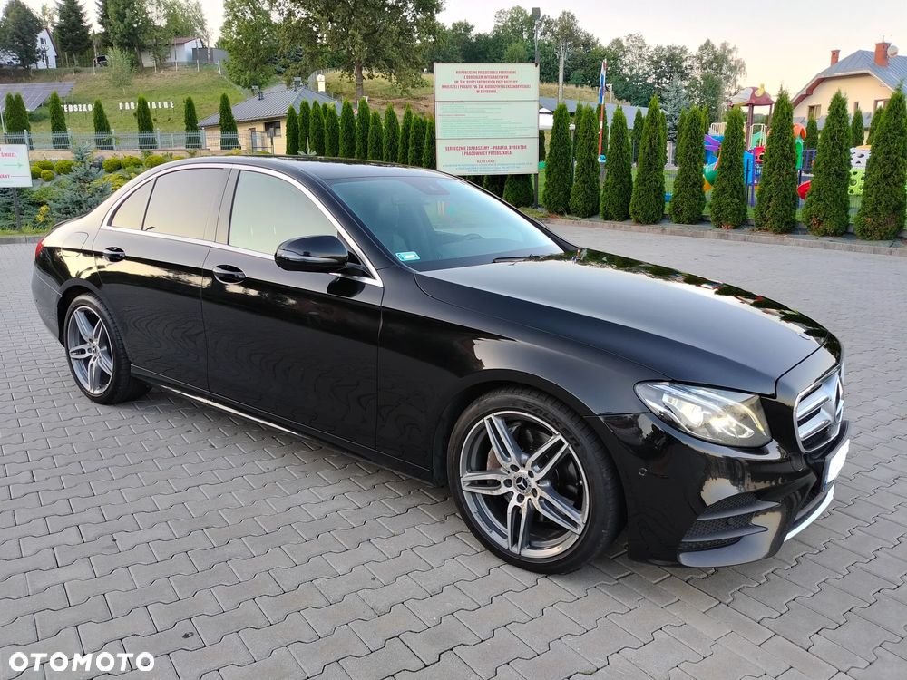 Mercedes-Benz Klasa E 220 d 4-Matic Business Edition 9G-TRONIC - 16